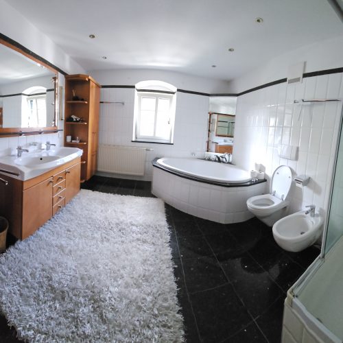 NORTH HOUSE Guest Bathroom WINKLERGUT (2) (1)